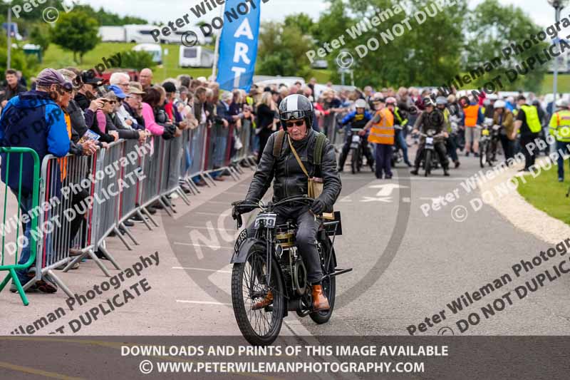 Vintage motorcycle club;eventdigitalimages;no limits trackdays;peter wileman photography;vintage motocycles;vmcc banbury run photographs